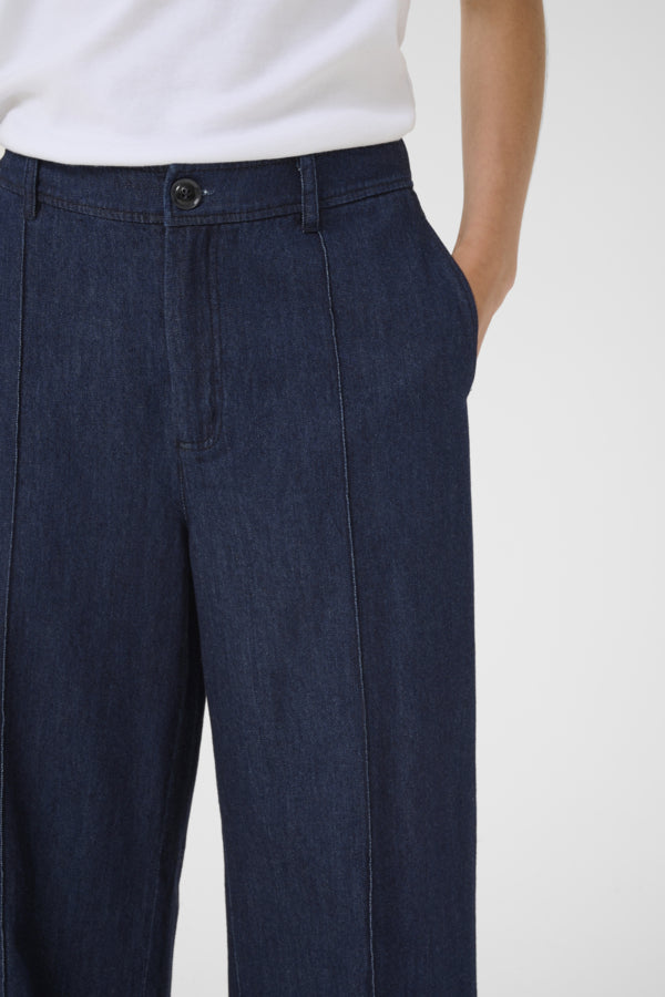 Jeans Sarana