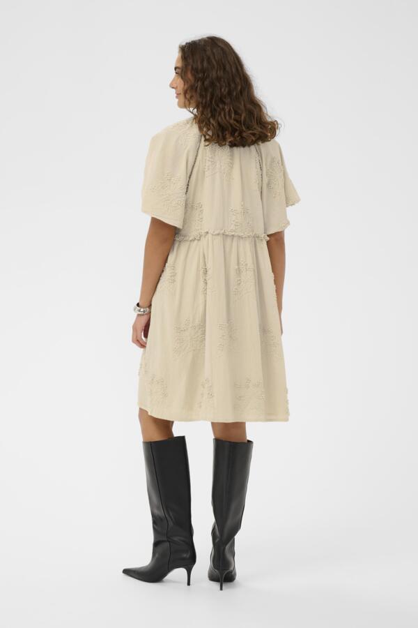 Robe Jalia