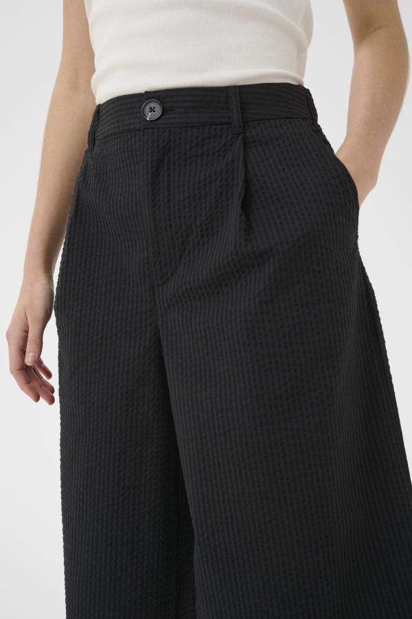 Short Brigitt
