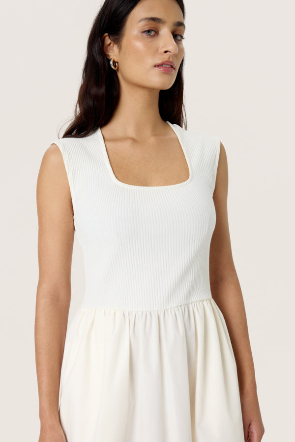 Robe Simone
