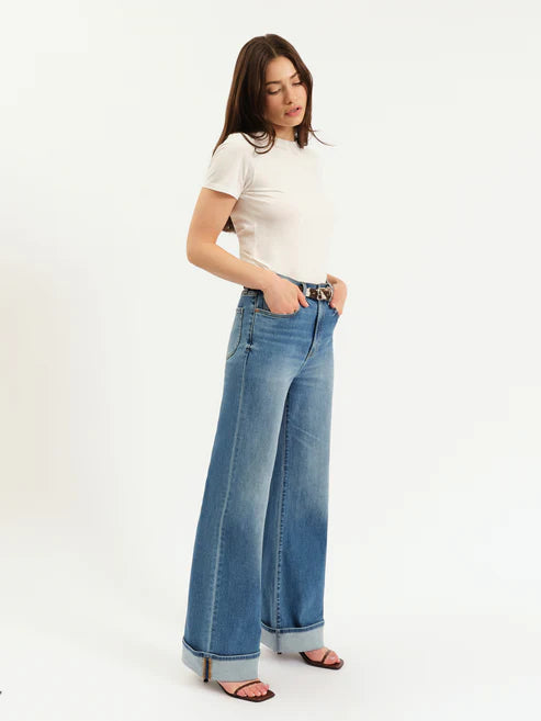 Jeans Far Out