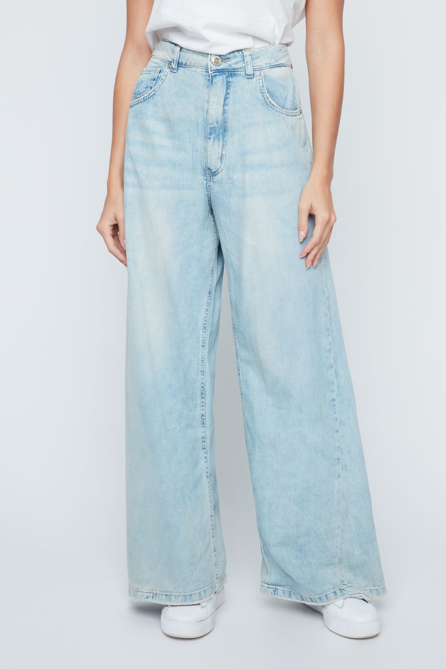 Jean Bleached
