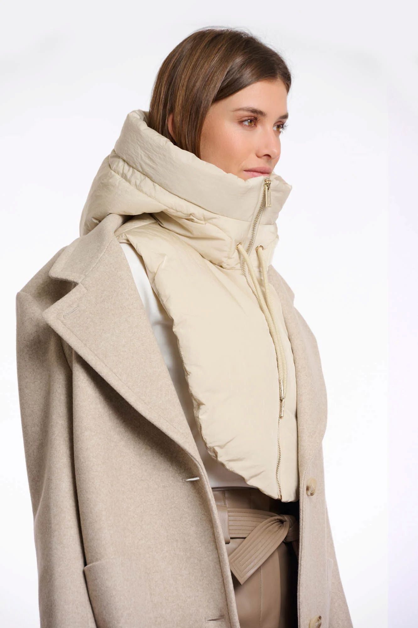 Col à capuchon Tabita