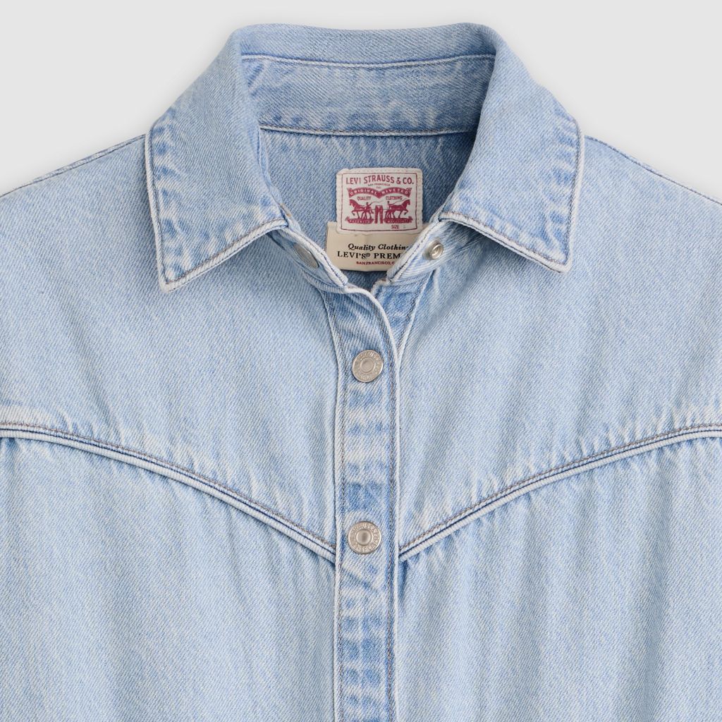 Robe en jean à martingale