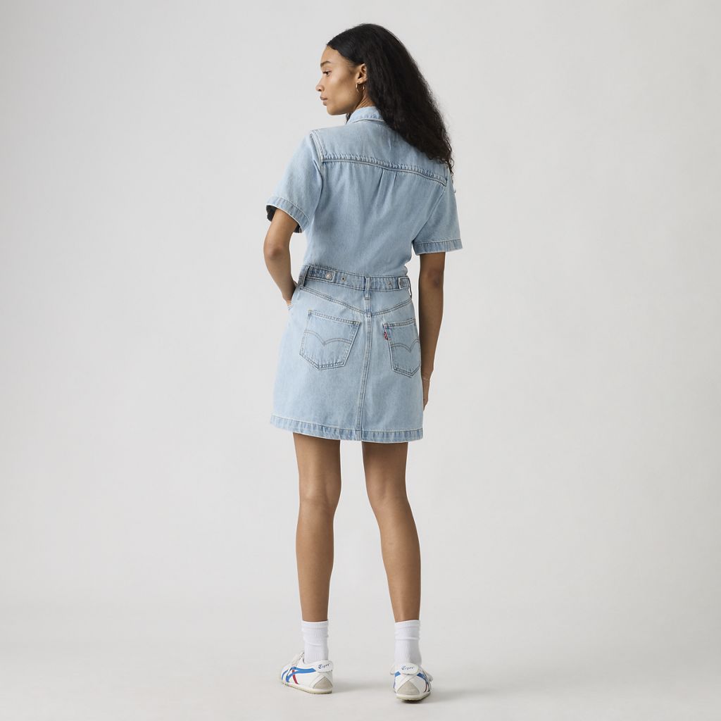 Robe en jean à martingale